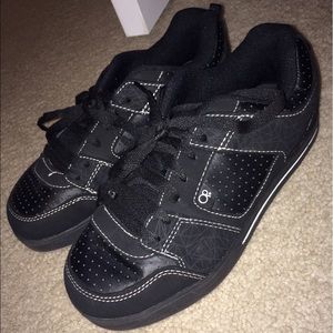 New SIZE 5 "Ocean Pacific" SKATER SHOES