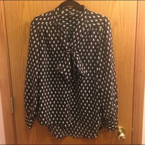 Ravel geometric long sleeve shirt w/ bow