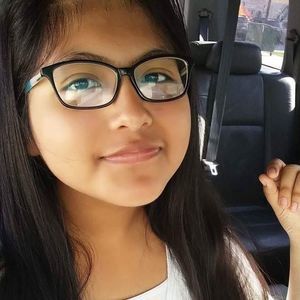 Meet your Posher, Luz