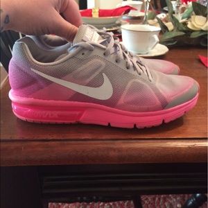 Nike air max women's size 8/Youth 6.5
