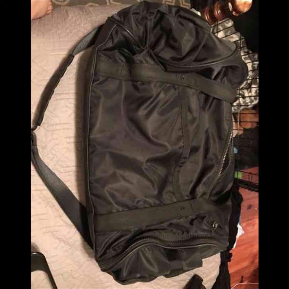 Lululemon gym bag