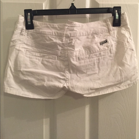 White Roxy shorts - Picture 4 of 4