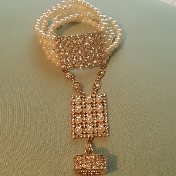 Pearl & Rrhinestone Bracelet w/ Ring Set - Picture 2 of 7