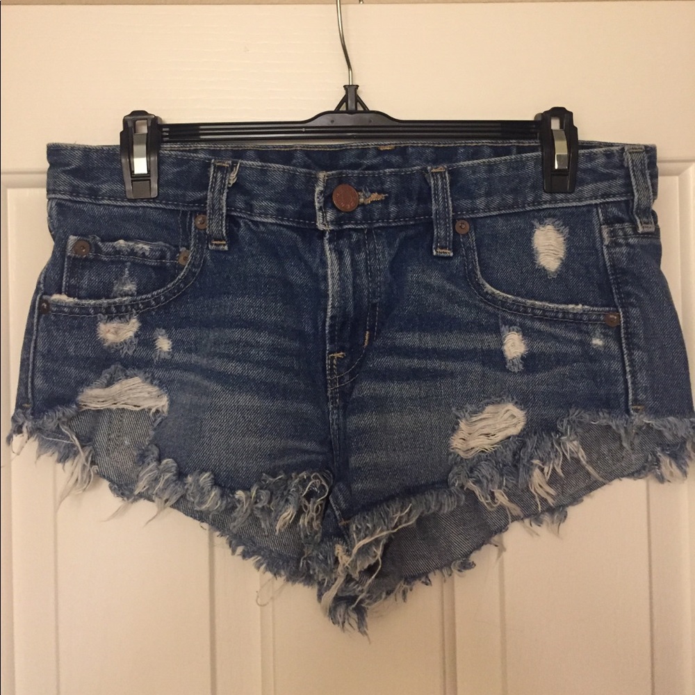 Distressed denim short shorts