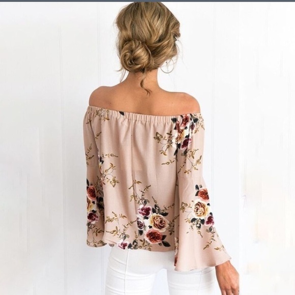 🎉HP🎉Delicate off the shoulder blush blooms top! - Picture 4 of 5