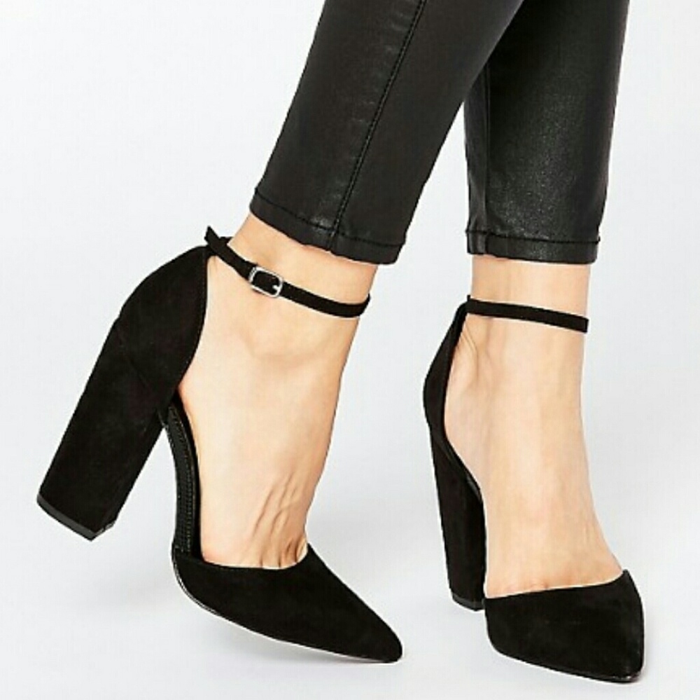 💕 ankle strap heels💕