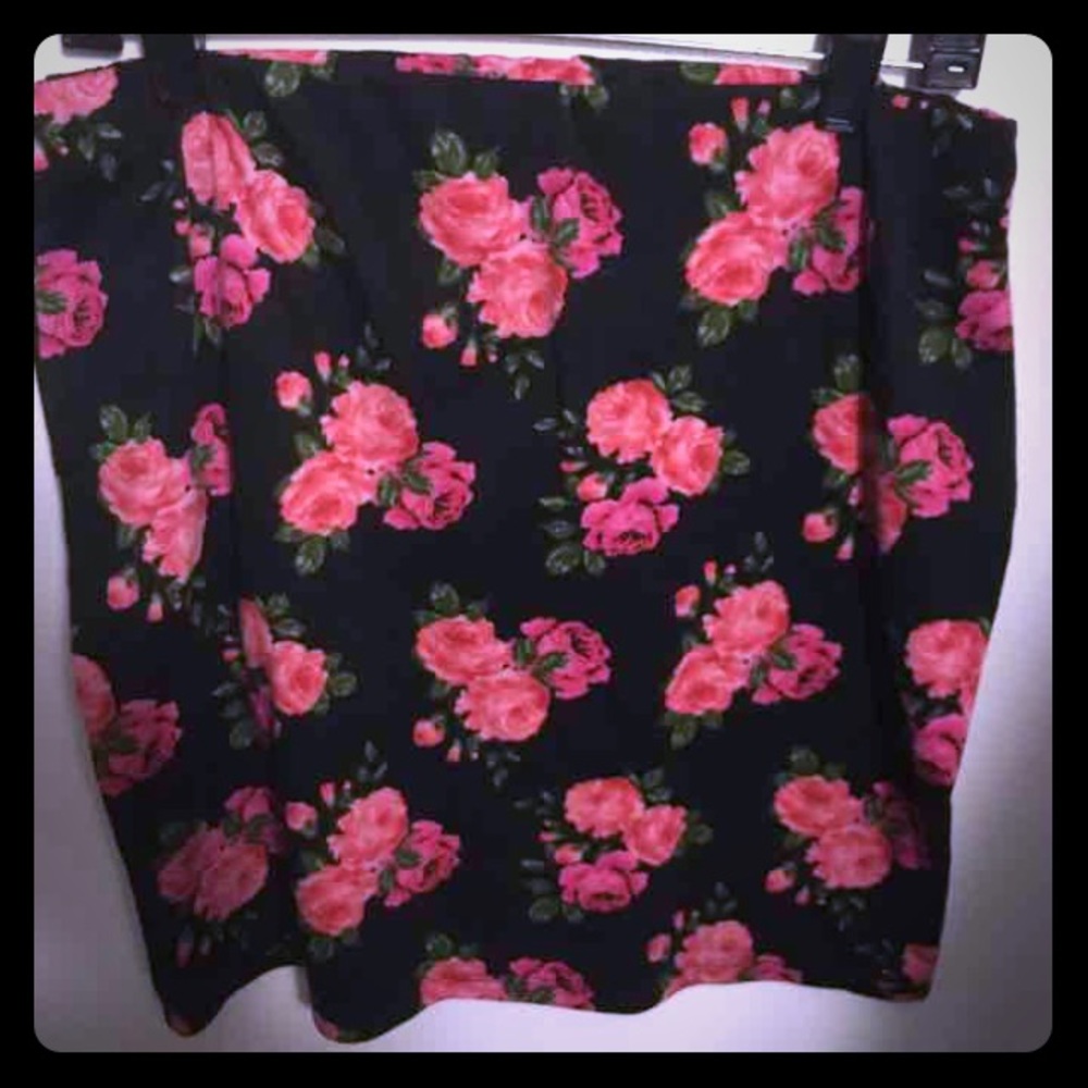 Sexy Floral Miniskirt