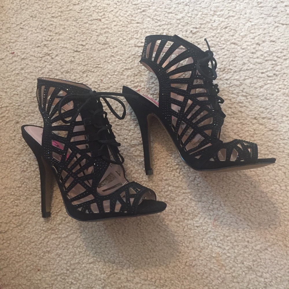 Betsey Johnson Lexxe Black High Heels