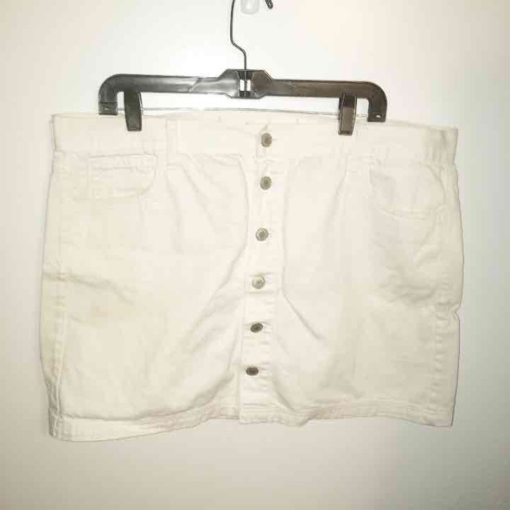 Old Navy Button Down Skirt