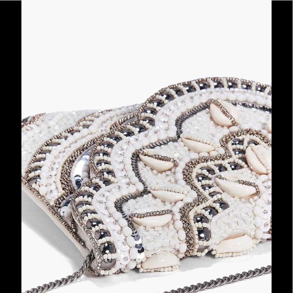 ☀️Ava bridal Bead & Shell Scallop Edge Clutch☀️