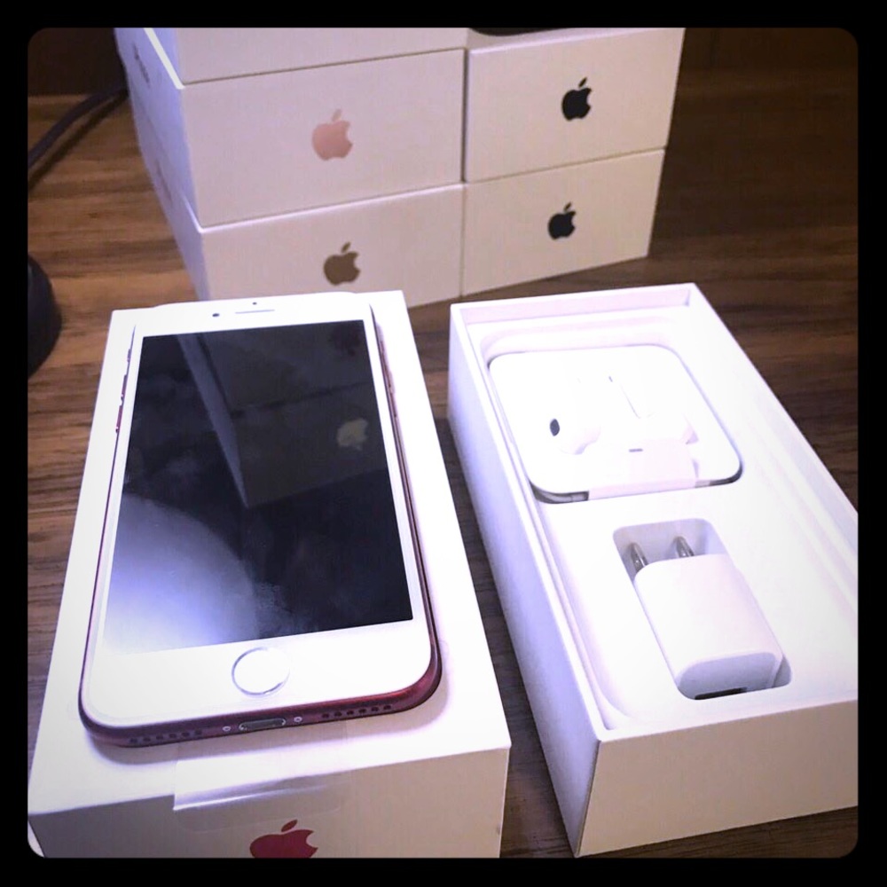 iPhone 7 128 gb RED trading for yeezys or