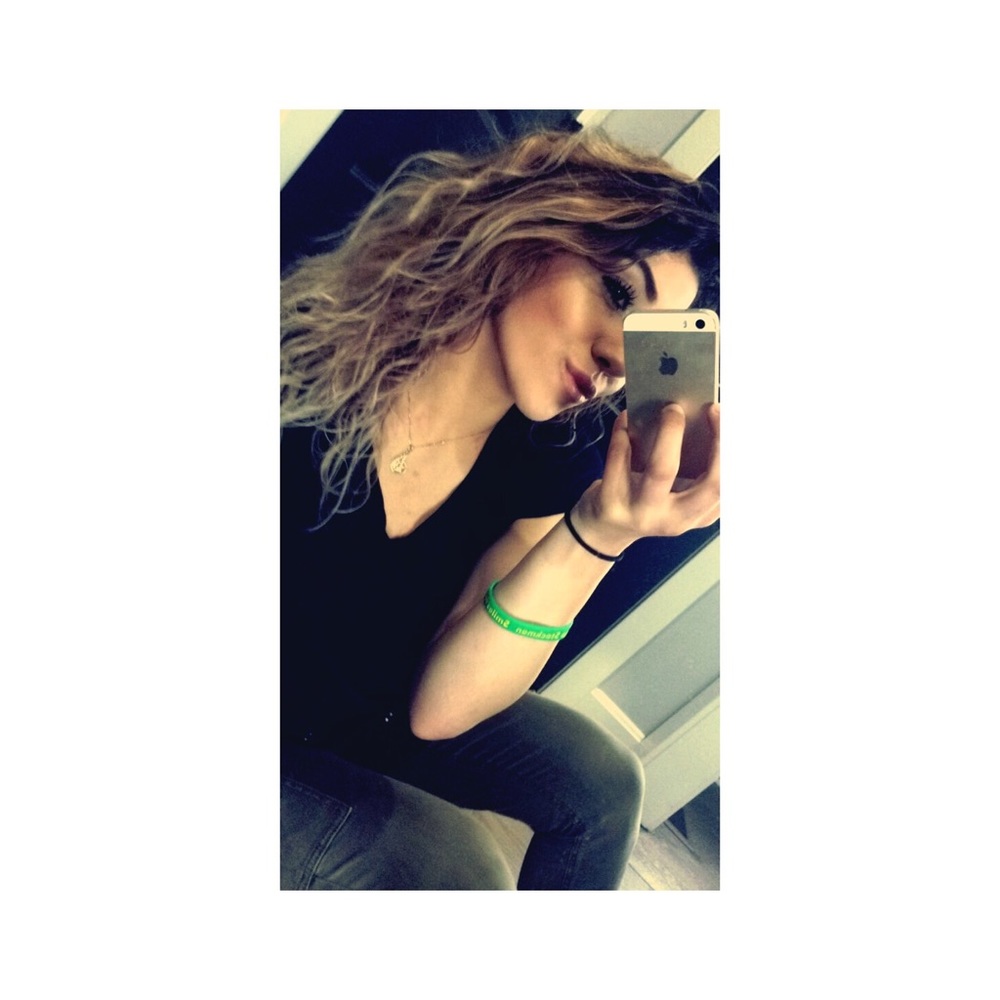 Meet your Posher, Eman