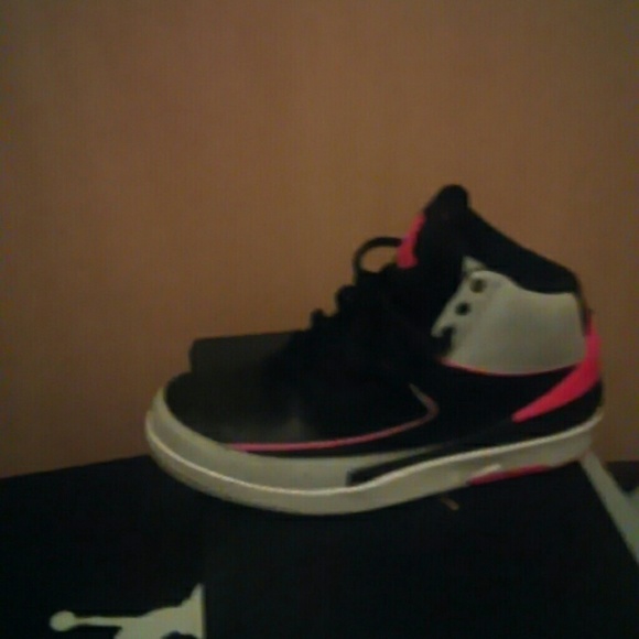 Jordan 2s
