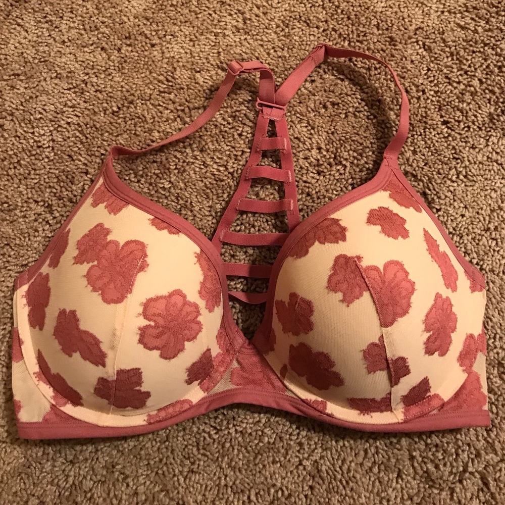 PINK Lightly Lined Racerback Bra