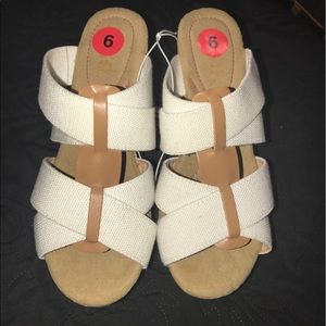 Wedges size 6