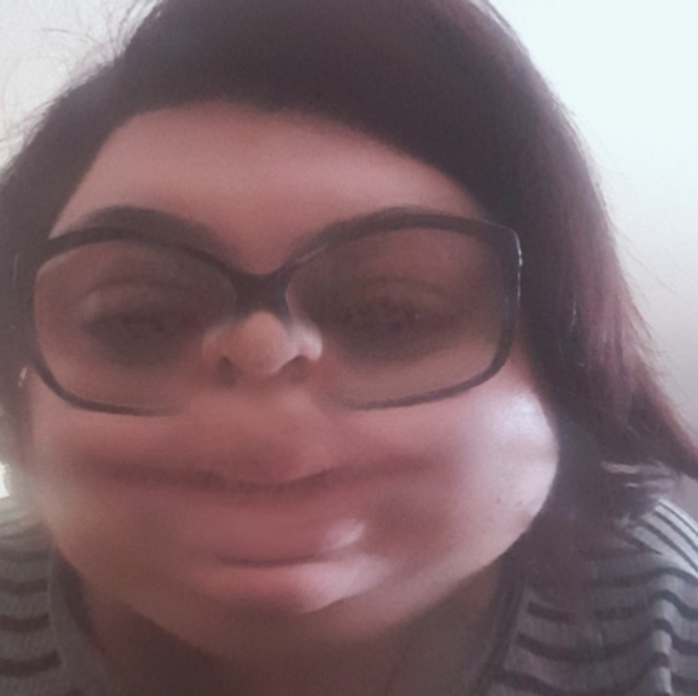 Meet your Posher, Courtney