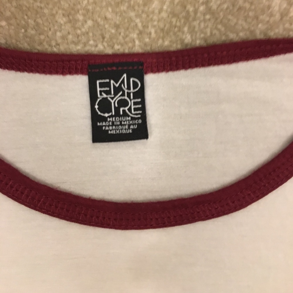 Crop top - Picture 2 of 2