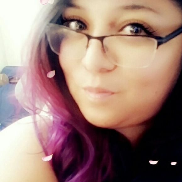 Meet your Posher, Maddie - Picture 1 of 1