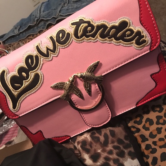 Purse - Picture 1 of 1