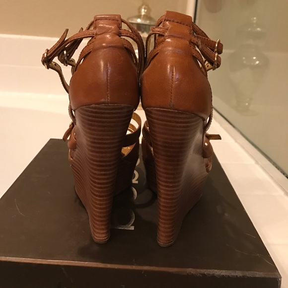 BEBE high wedges sandals - Picture 3 of 4