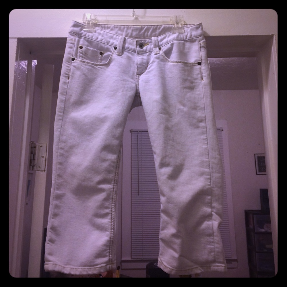 White capris