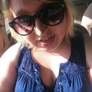 Meet your Posher, Dakota