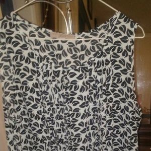 Loft Sleeveless Blouse