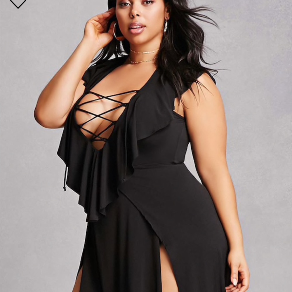 ISO !!!!!! Black maxi dress