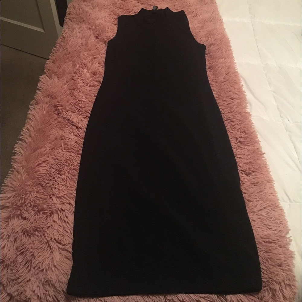 Black Forever 21 Dress