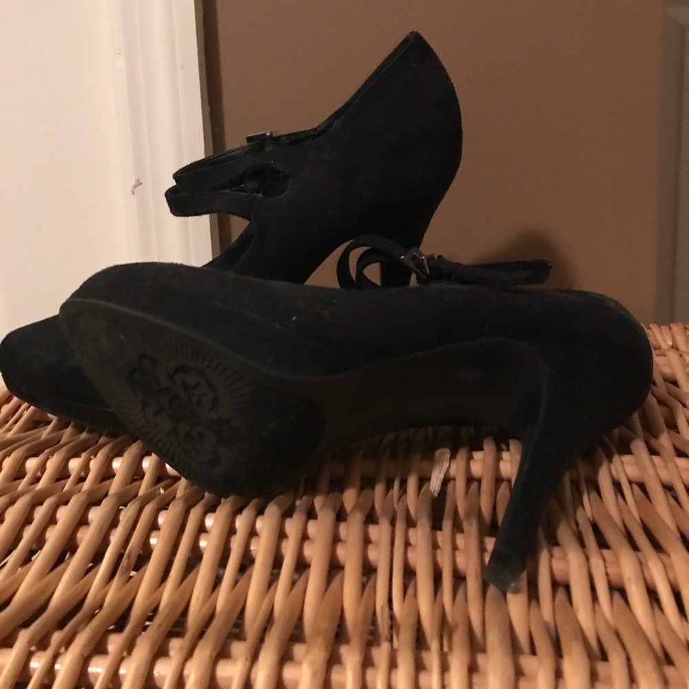 Heels!!!! - Picture 3 of 4