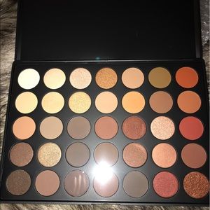 Morphe 350 eyeshadow palette