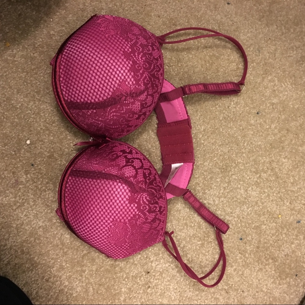Cute bra