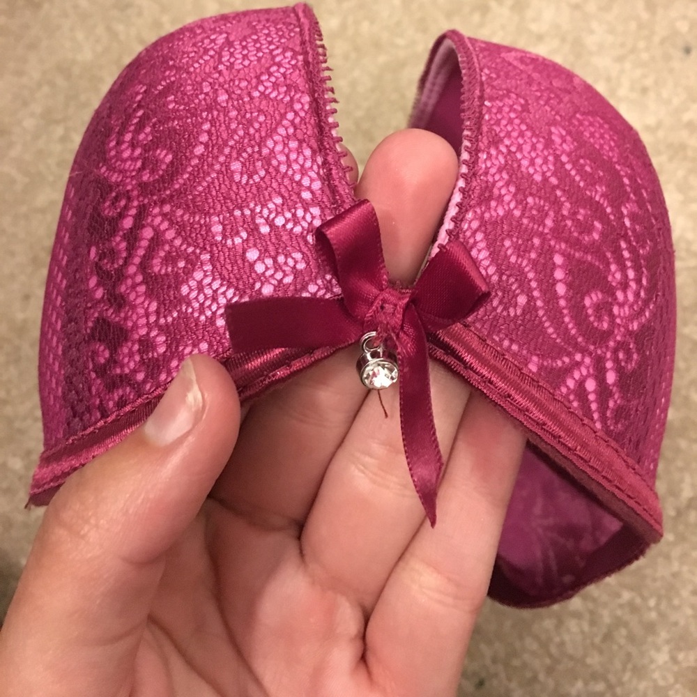 Cute bra - Picture 2 of 4