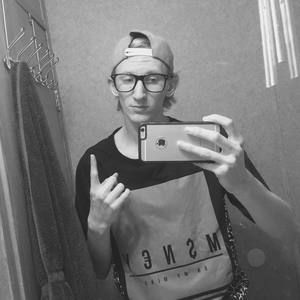 Meet your Posher, Mitchell