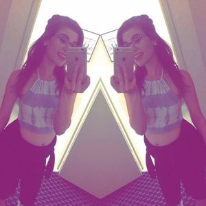 Meet your Posher, Sharon