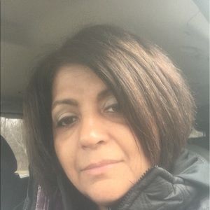 Meet your Posher, Aracelia