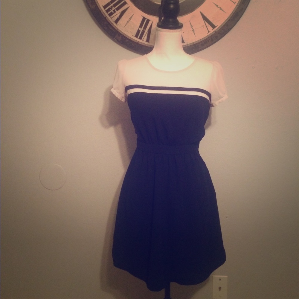 Blue/white Dress