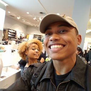 Meet your Posher, Jay-j