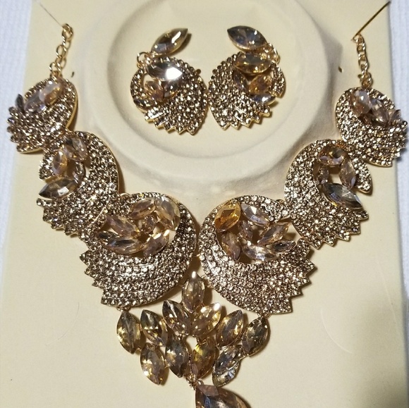 Jewelry - Picture 1 of 1