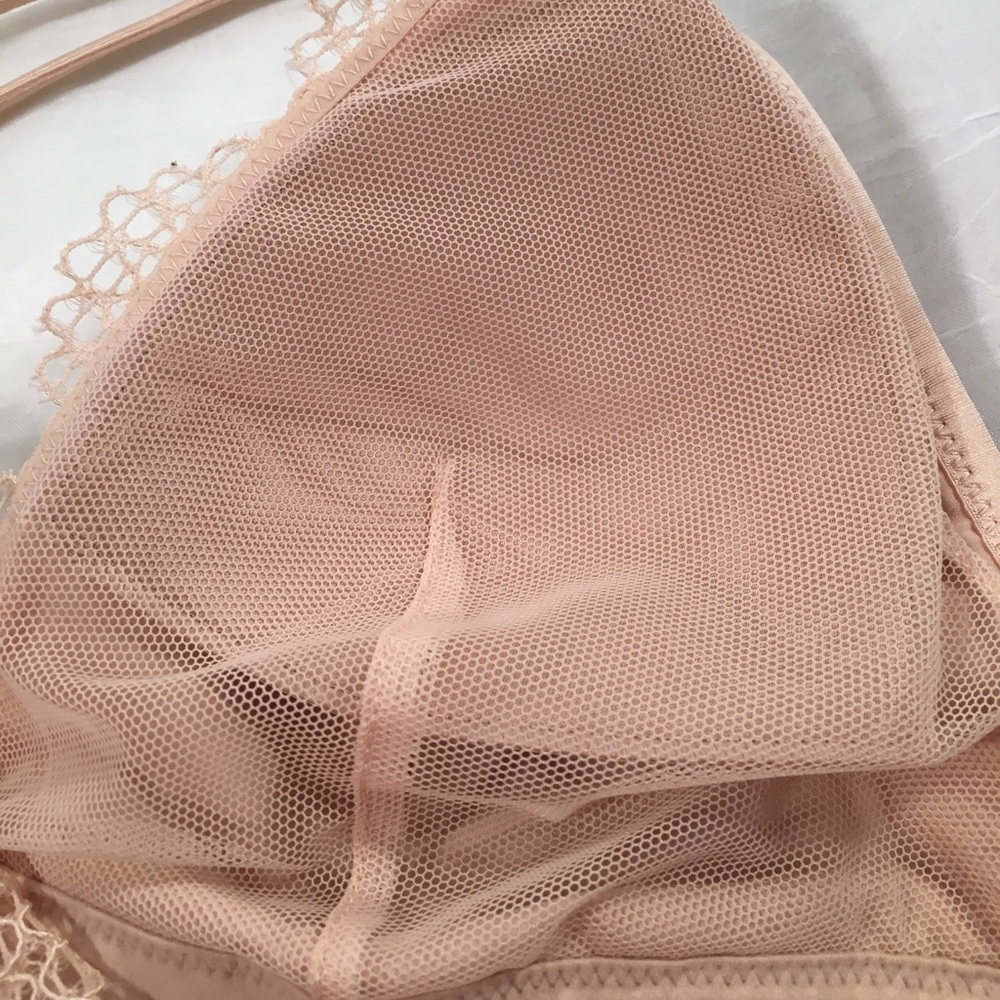 VICTORIA'S SECRET Champagne Bralette - Picture 5 of 7