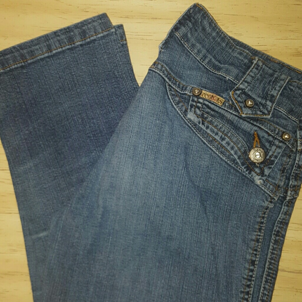 C Est Toi Capris