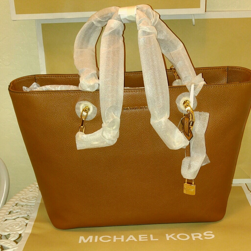 🚫SOLD🚫Authentic Michael Kors bag