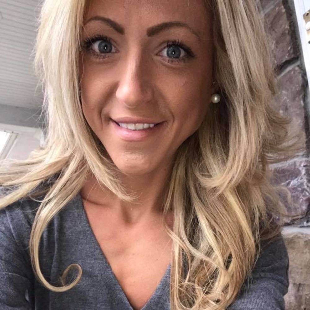 Meet your Posher, Karibeth