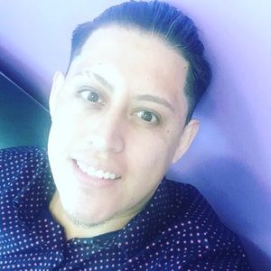 Meet your Posher, Cesar