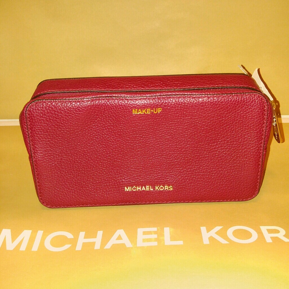 Michael Kors Makeup pouch