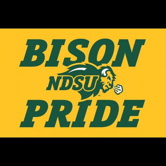 Meet your Posher, Corinne - Picture 5 of 6