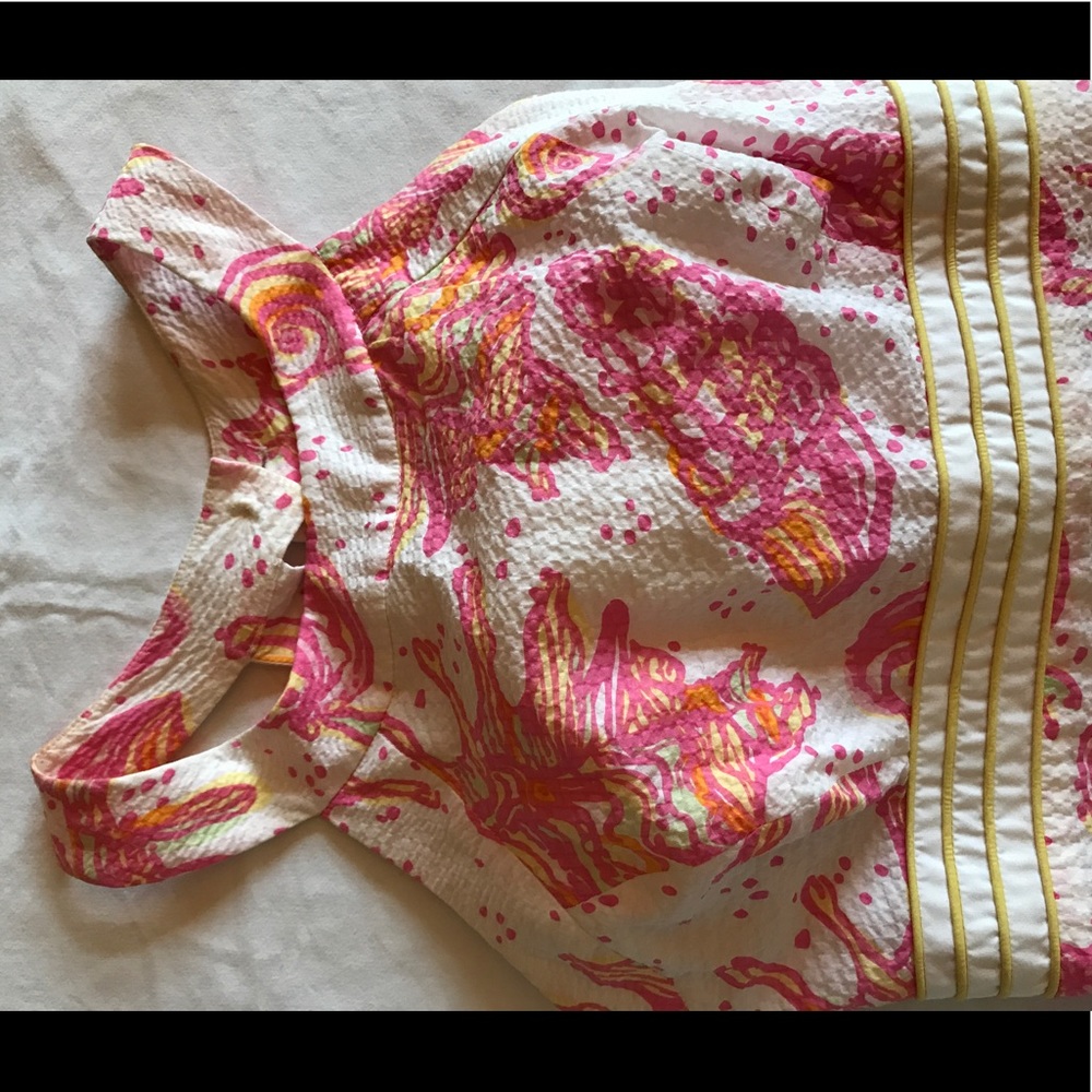 Lilly Pulitzer Dress Size 4 small or medium Print - Picture 2 of 7