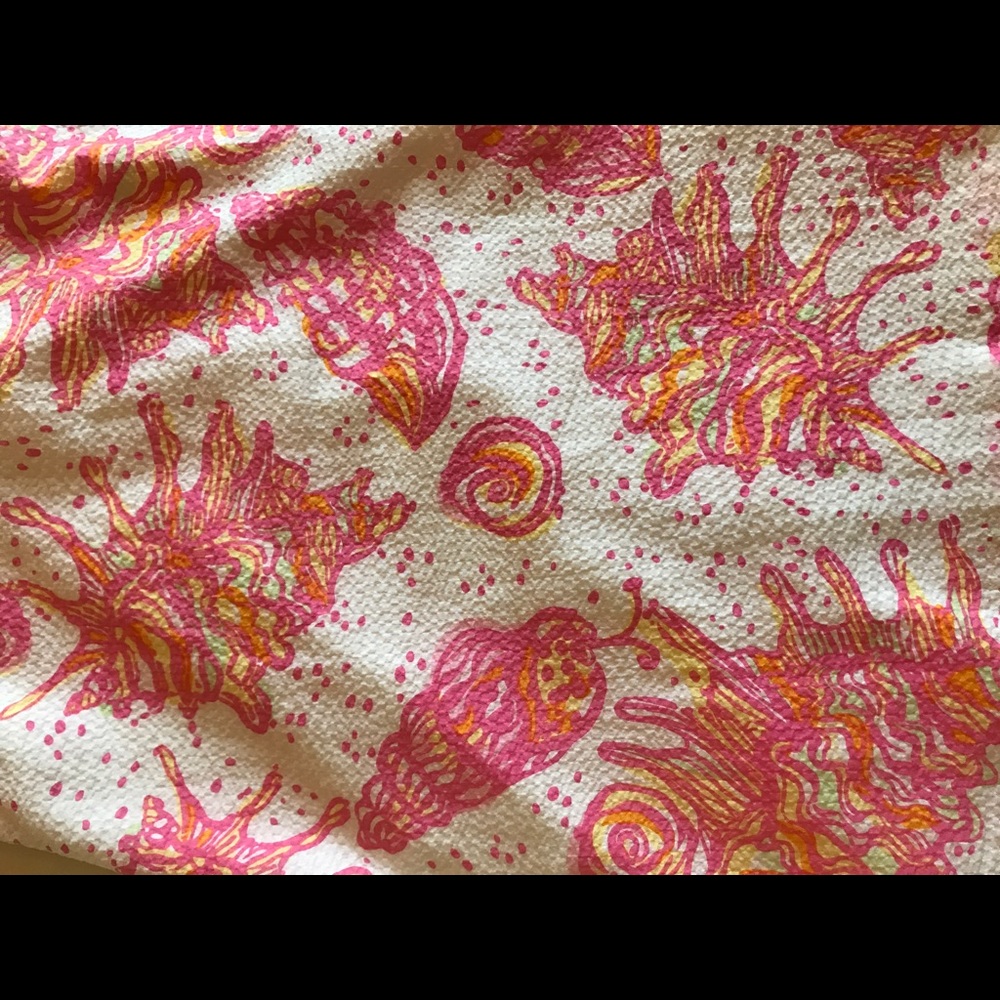 Lilly Pulitzer Dress Size 4 small or medium Print - Picture 4 of 7