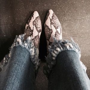 Meet your Posher, Claire