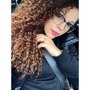 Meet your Posher, Alexandra